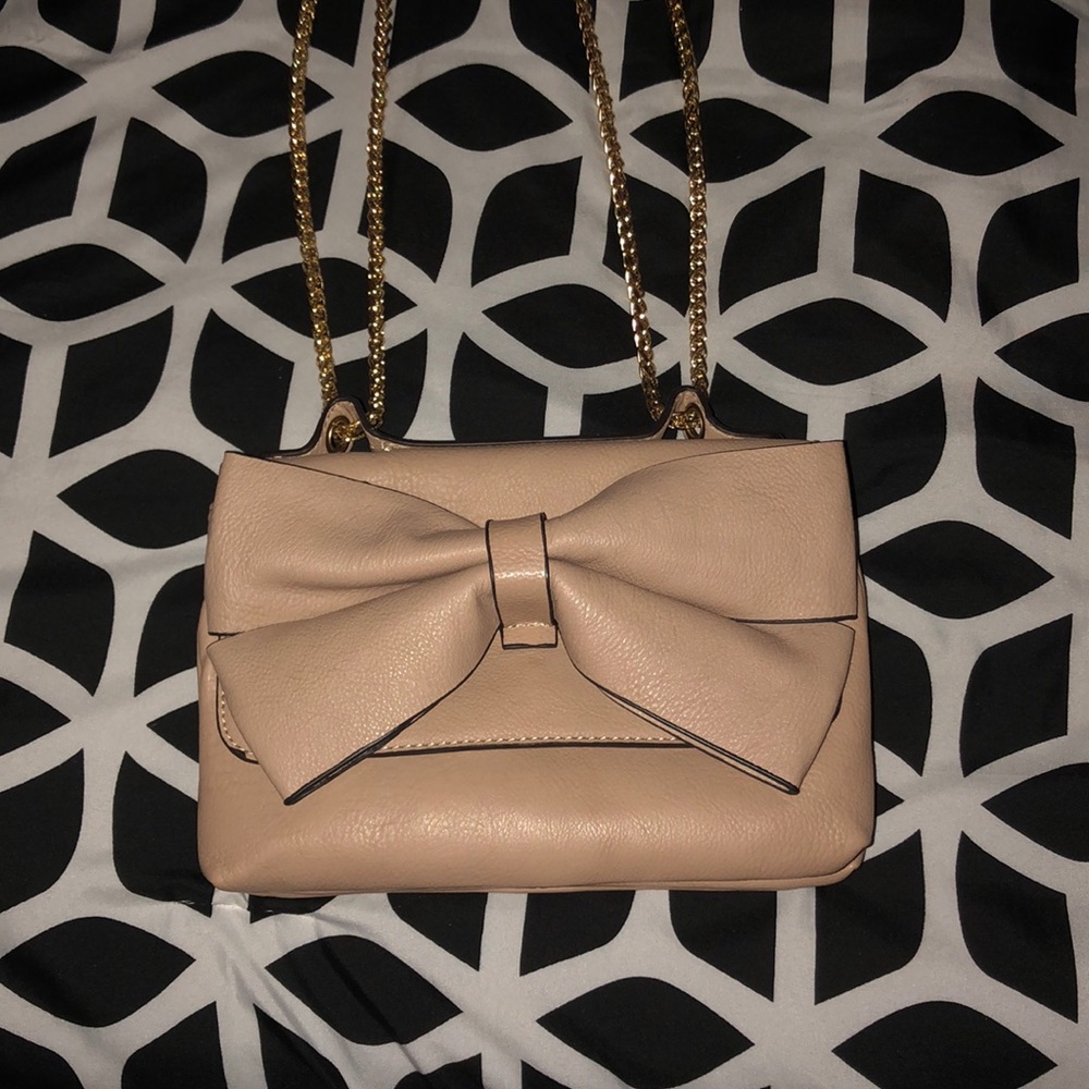 Bow Purse